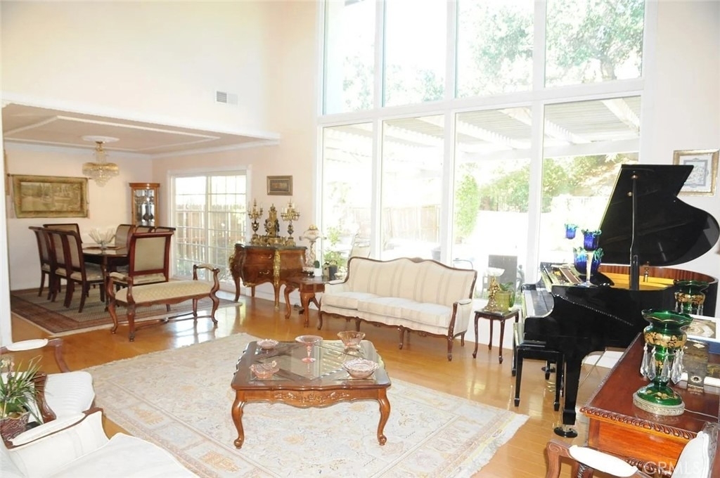 1902 Stonesgate - Photo 1