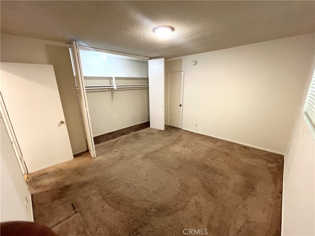 1933 Pelham Avenue - Photo 16