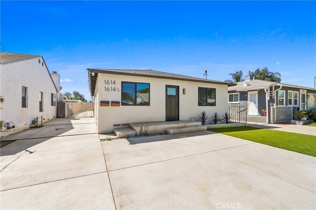 1614 W 214th - Photo 1