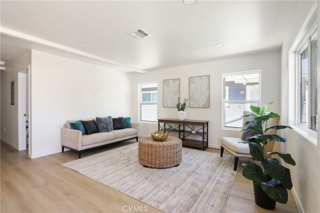 1614 W 214th - Photo 5