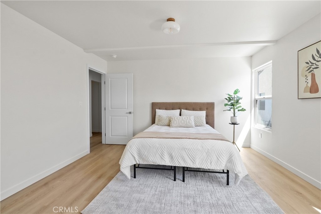 1614 W 214th - Photo 10