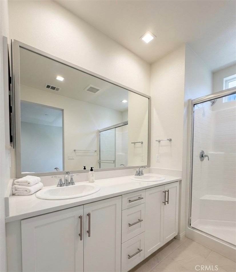 5868 Linden - Photo 4