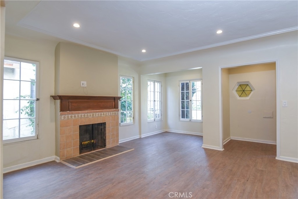 226 S Rexford Drive - Photo 1