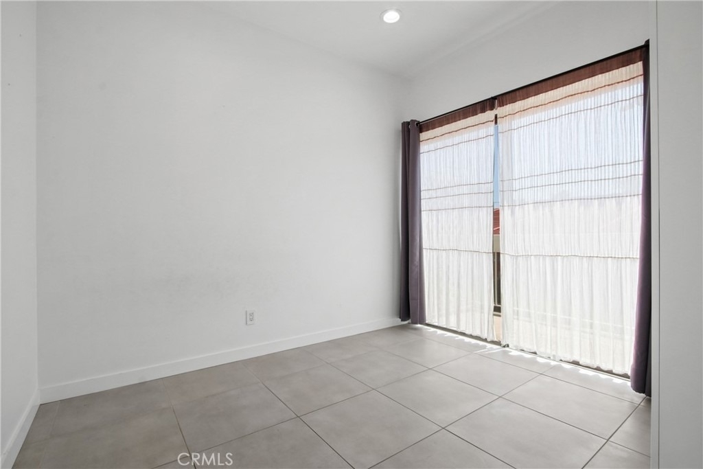 1133 24th Street - Photo 10
