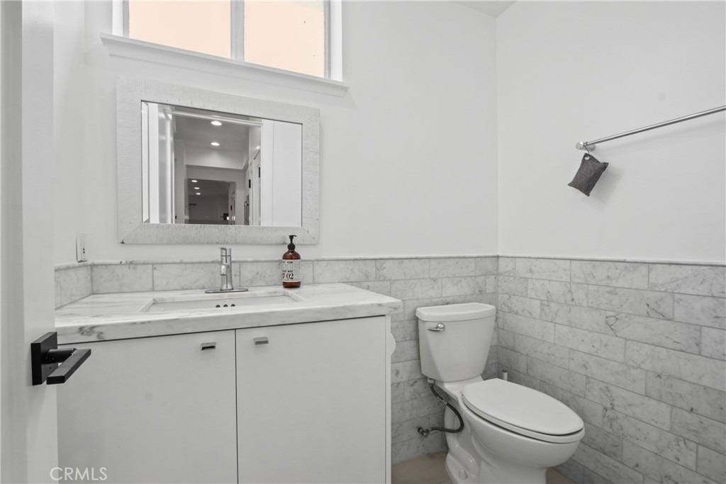 1133 24th Street - Photo 9