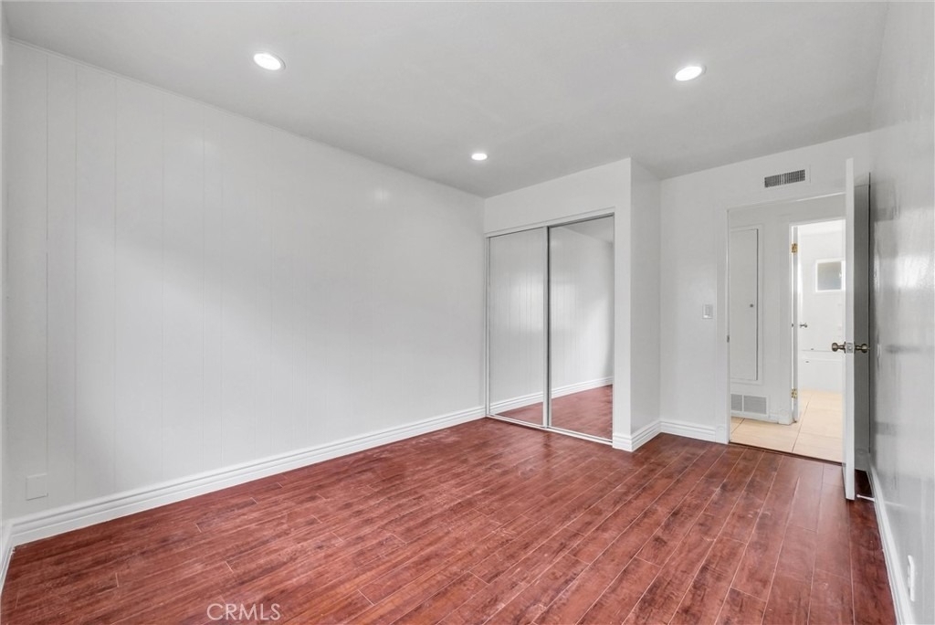 8801 Mays Avenue - Photo 10