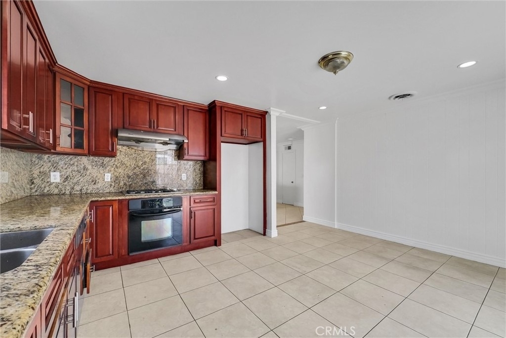 8801 Mays Avenue - Photo 7