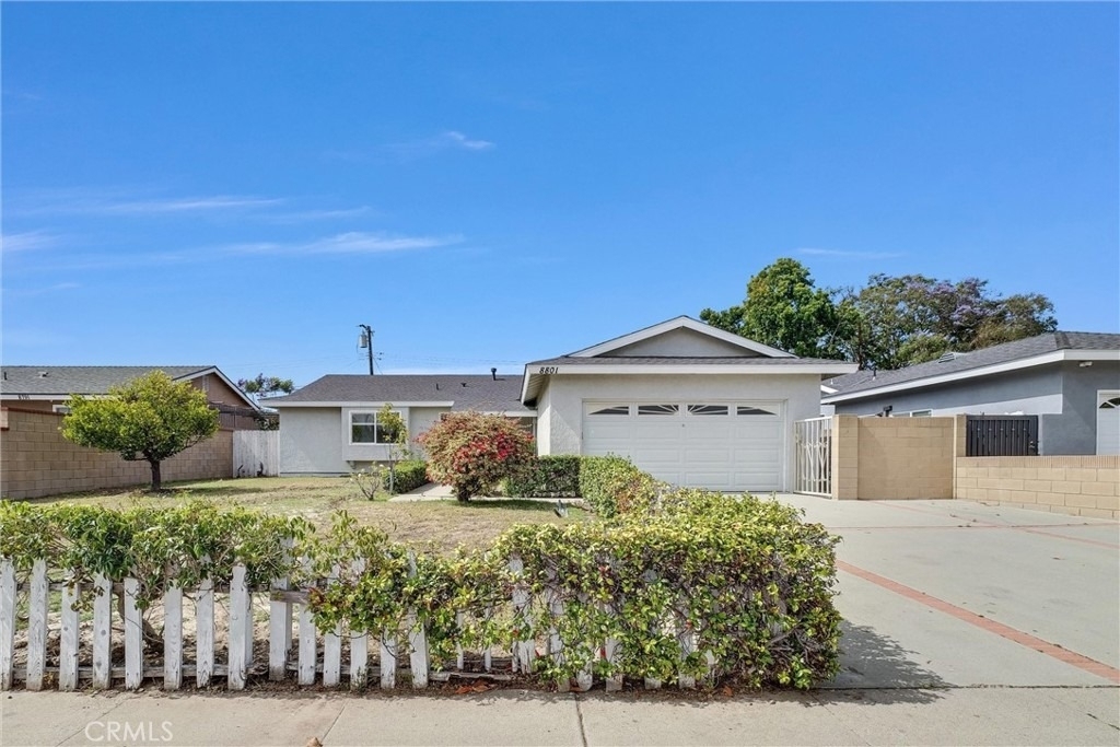 8801 Mays Avenue - Photo 0
