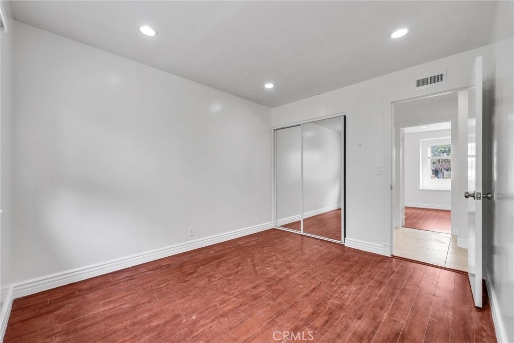 8801 Mays Avenue - Photo 14