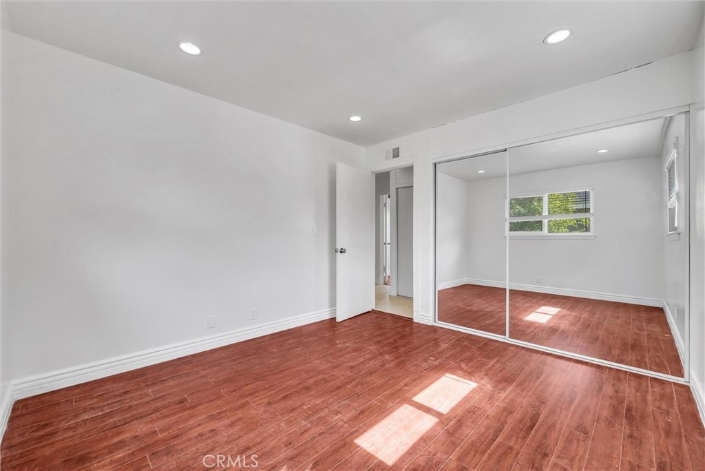 8801 Mays Avenue - Photo 17