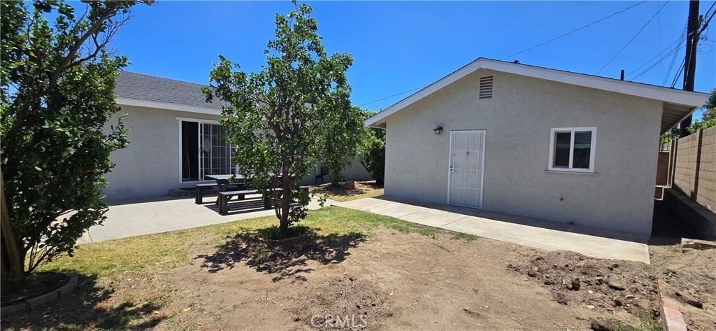 8801 Mays Avenue - Photo 22