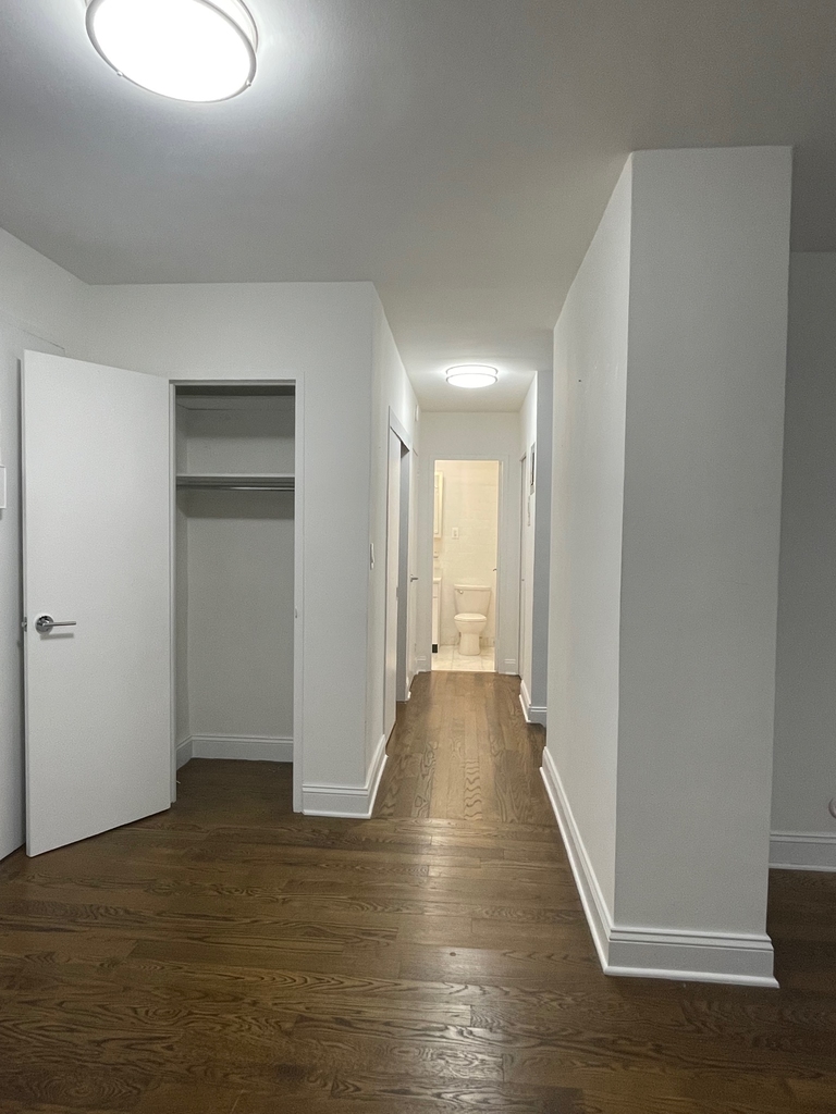 400 East 89th Street - Photo 7