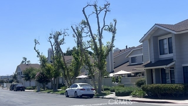 1700 W Cerritos - Photo 0