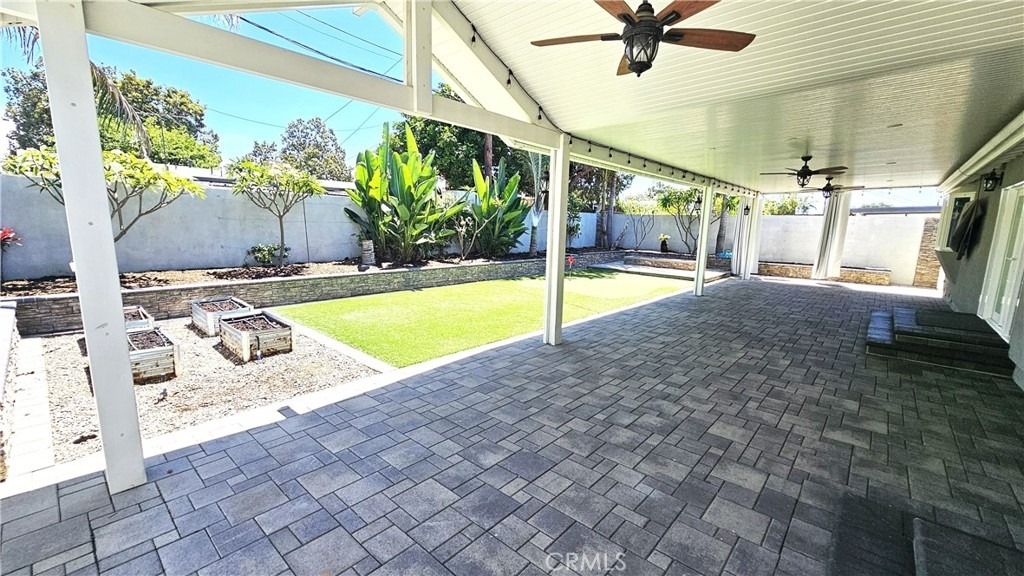1124 W Woodcrest Avenue - Photo 31