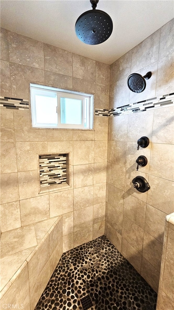 1124 W Woodcrest Avenue - Photo 26
