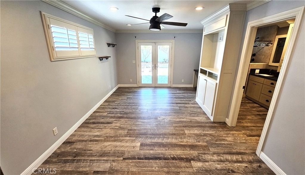 1124 W Woodcrest Avenue - Photo 22