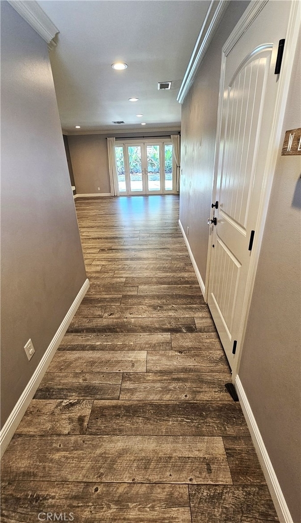 1124 W Woodcrest Avenue - Photo 7