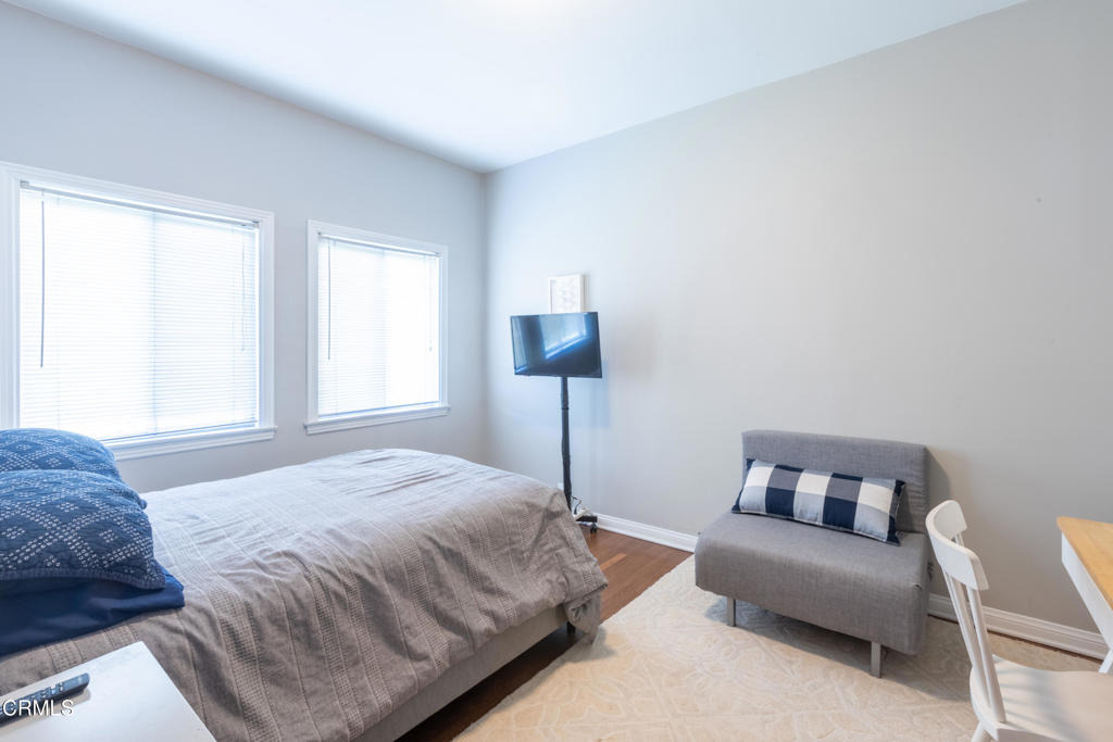 1541 Rose Villa Street - Photo 19