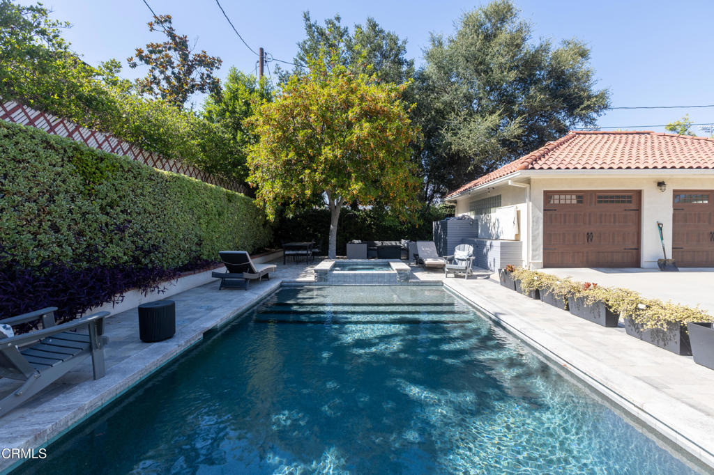1541 Rose Villa Street - Photo 37