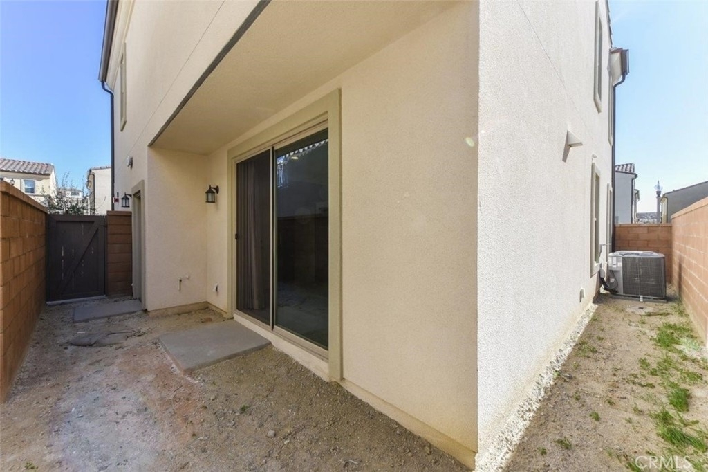 117 Halo - Photo 31