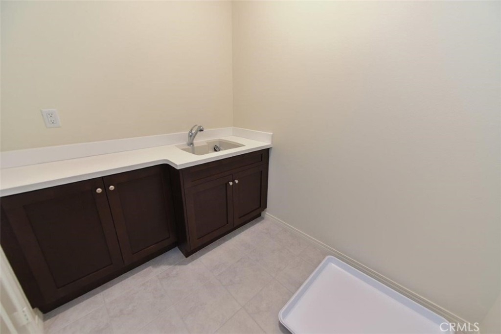 117 Halo - Photo 18