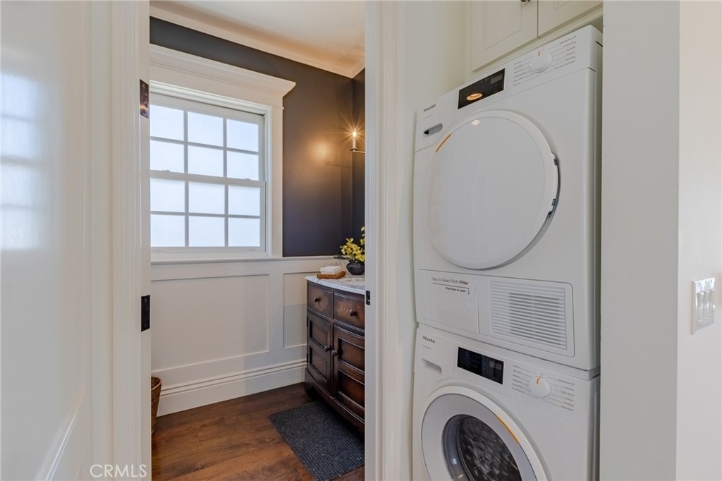 309 Marigold Avenue - Photo 9