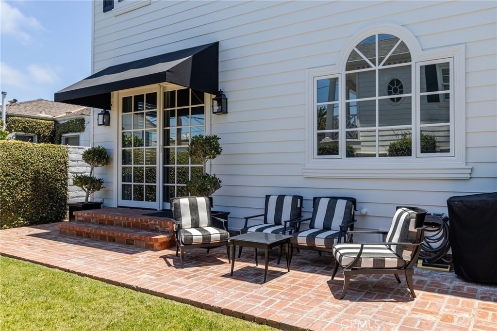 309 Marigold Avenue - Photo 4
