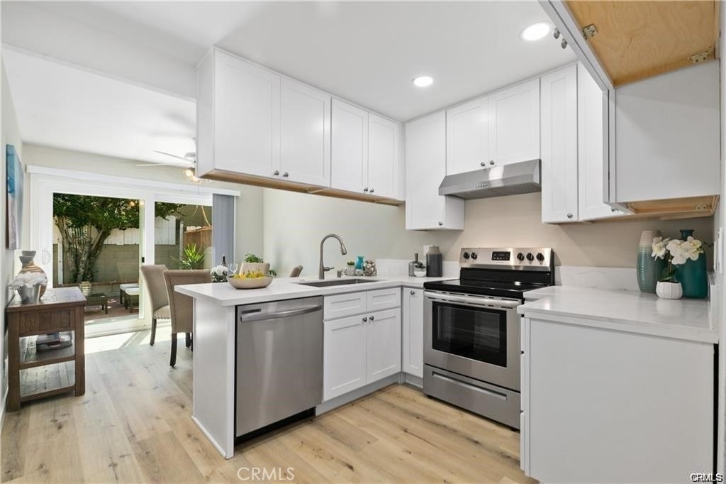 713 N Morgan Street N - Photo 6