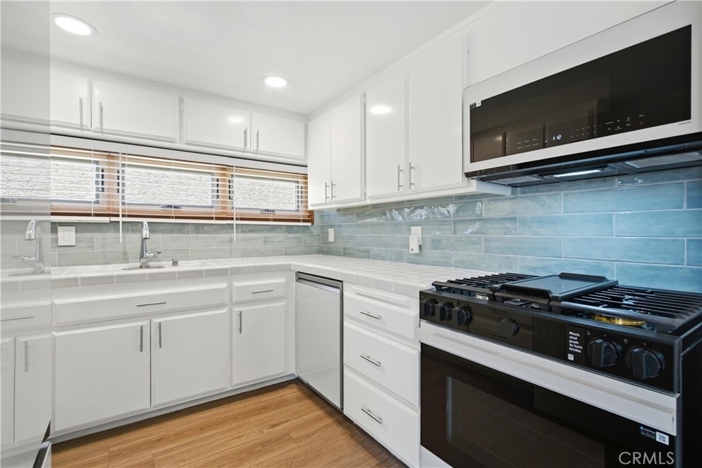 2744 E 20th Street - Photo 26