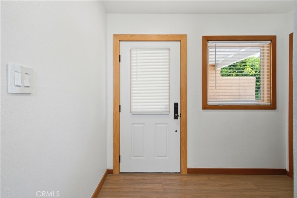 2744 E 20th Street - Photo 6