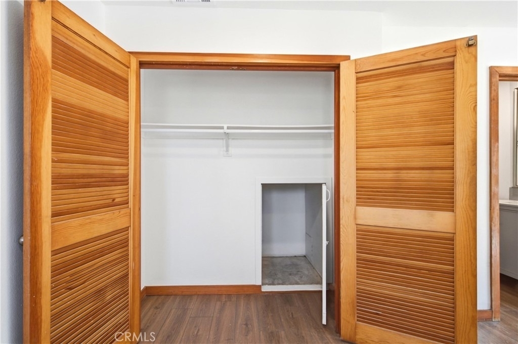 2744 E 20th Street - Photo 10
