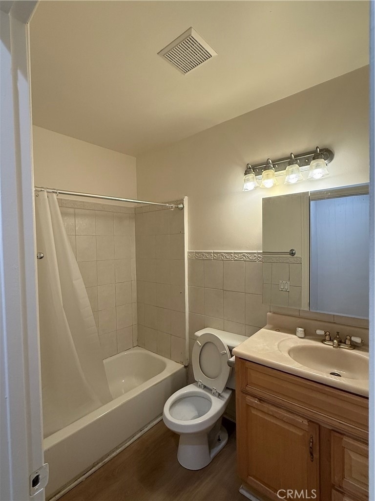 7045 Lindley - Photo 8