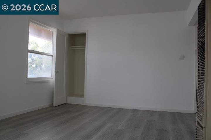 4010 Macdonald Ave - Photo 4