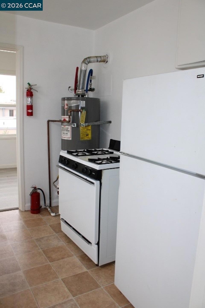 4010 Macdonald Ave - Photo 11