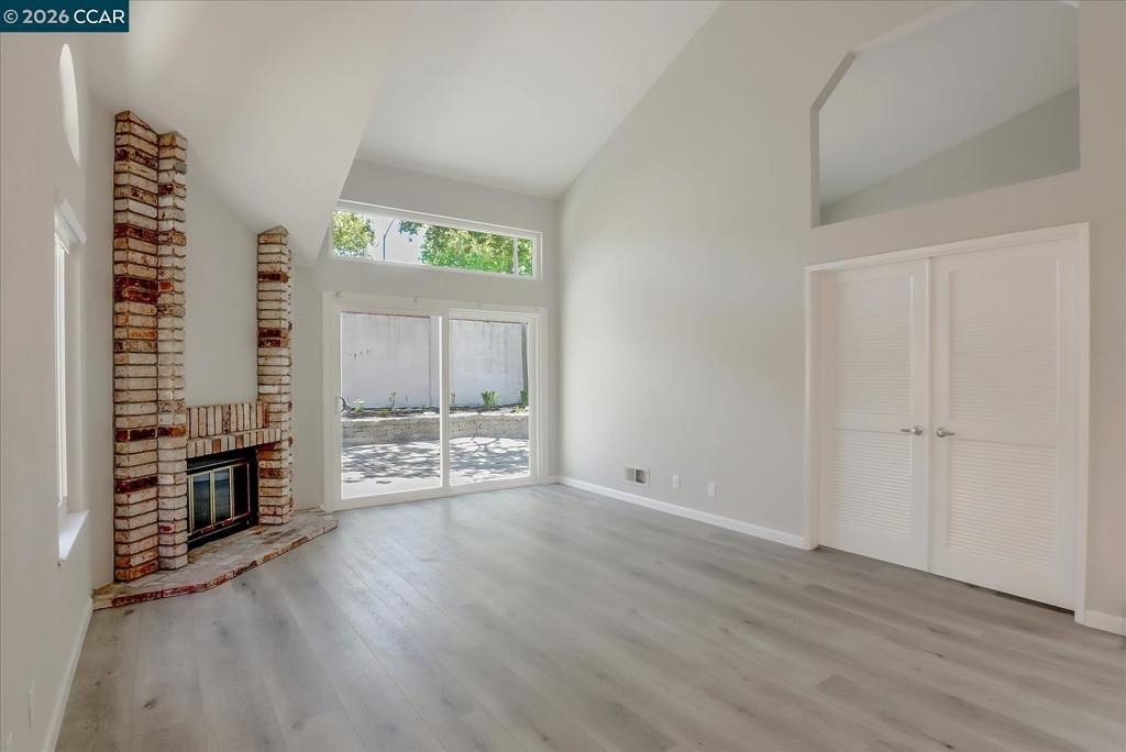 1539 Trimingham Dr - Photo 5