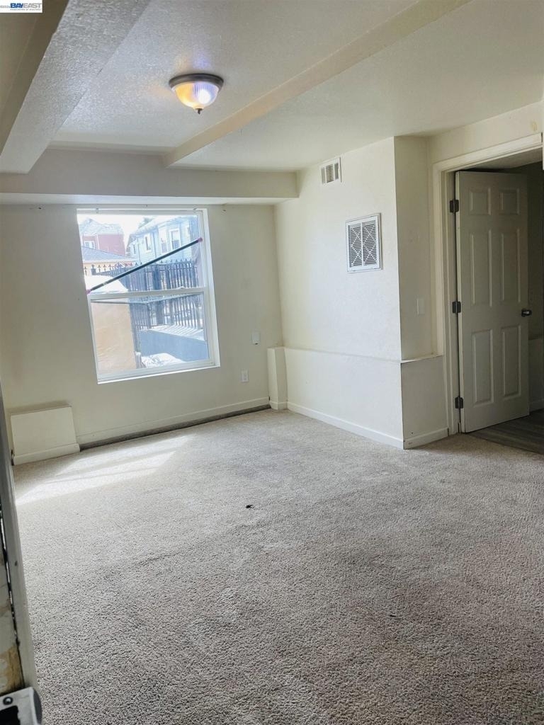 2424 E 24th Street - Photo 11