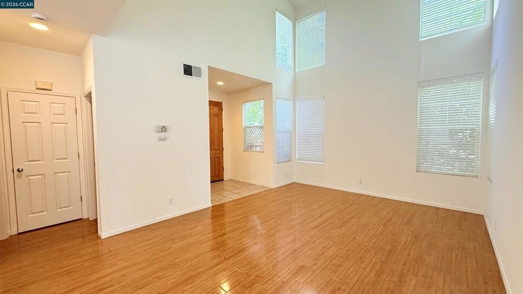 1023 Vista Pointe Cir - Photo 8