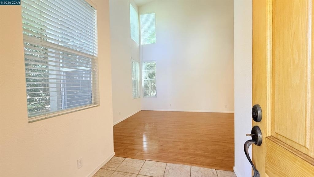 1023 Vista Pointe Cir - Photo 3