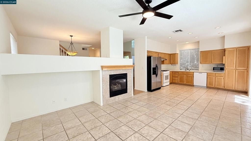 1023 Vista Pointe Cir - Photo 9