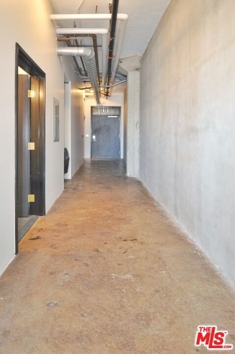 315 E 8th Street - Photo 17