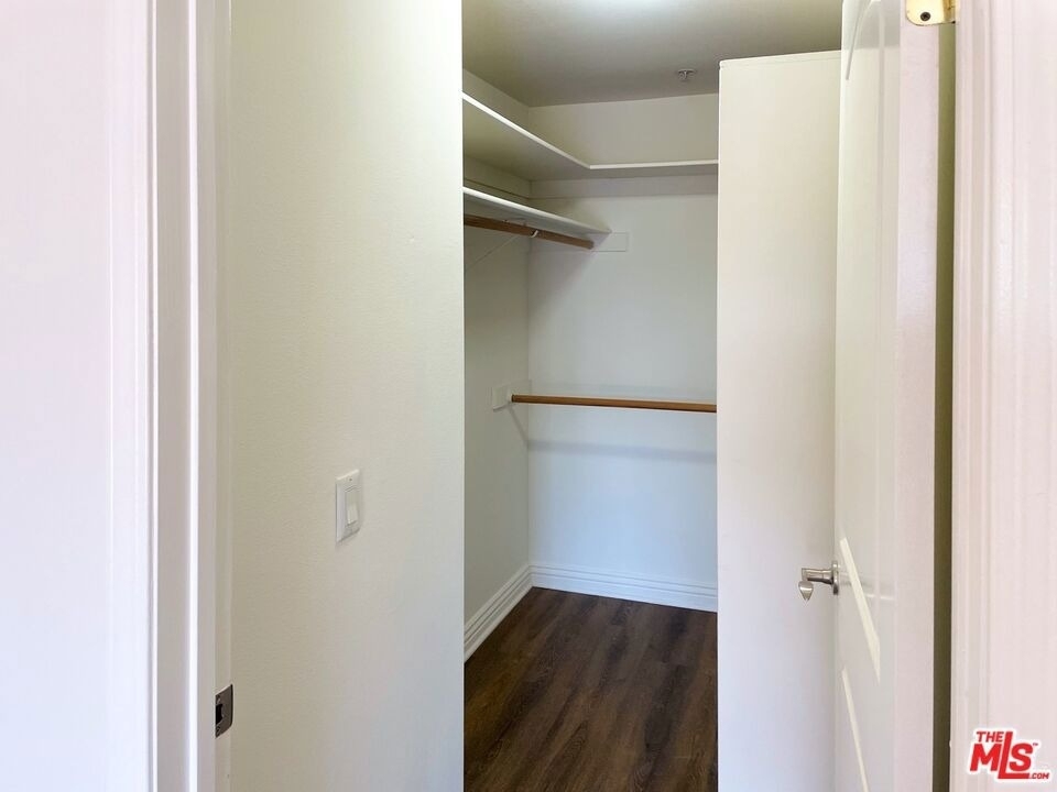 429 S St Andrews Pl - Photo 14