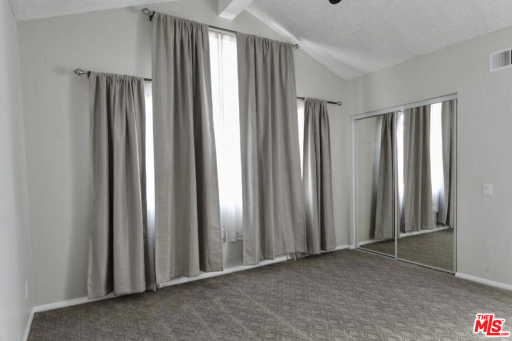 3119 Genoa Court - Photo 32