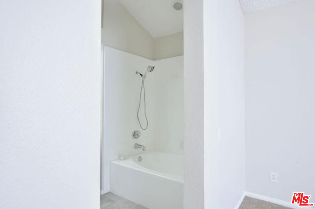 3119 Genoa Court - Photo 38