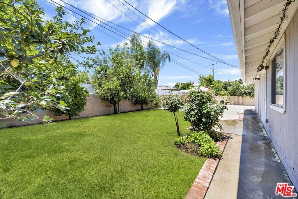 10109 Gloria Avenue - Photo 24