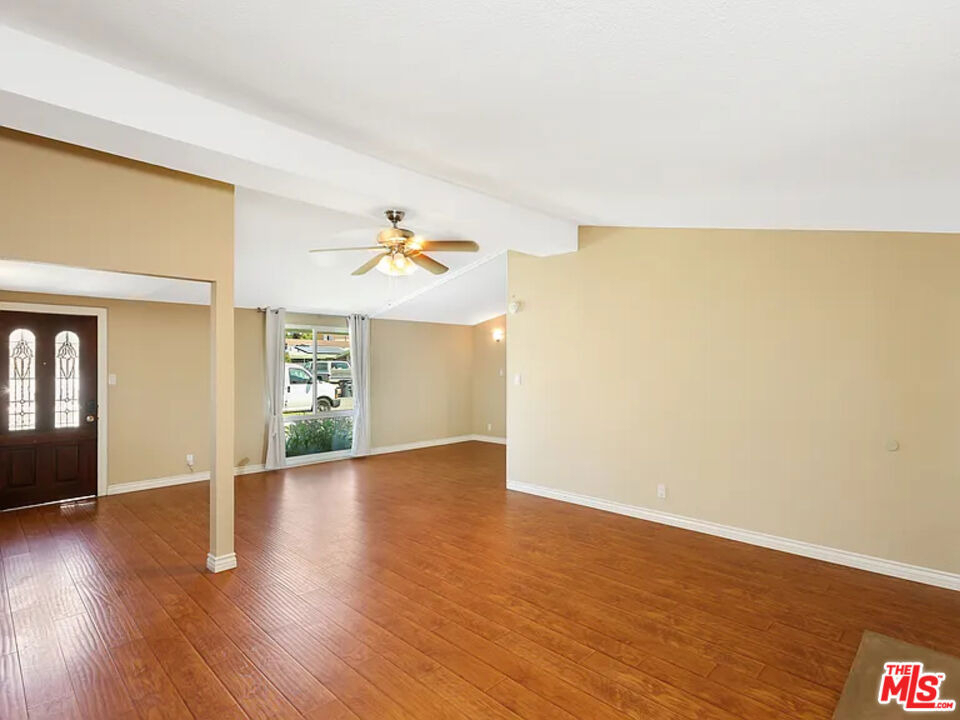 526 N Emerald Drive - Photo 16