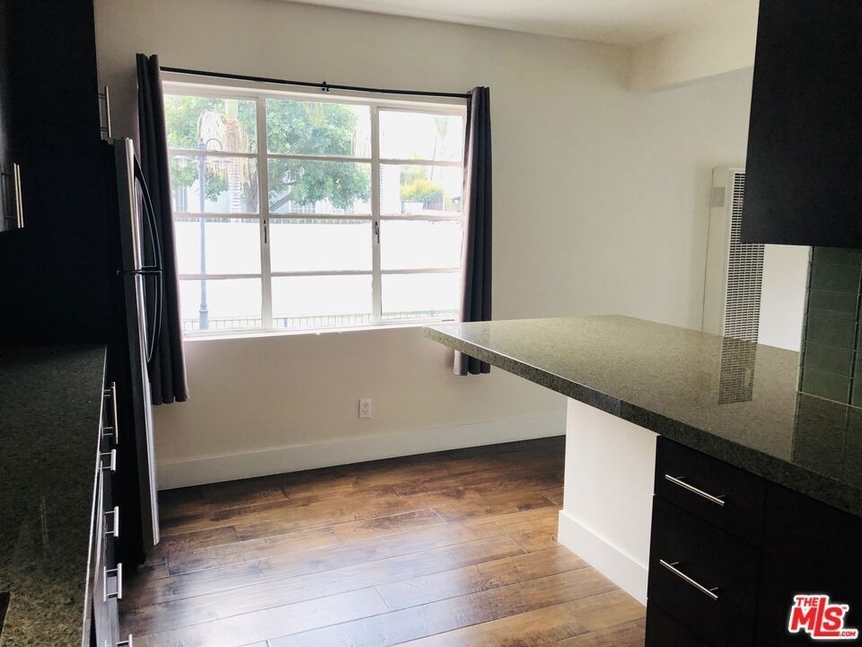 6207 Banner Avenue - Photo 5