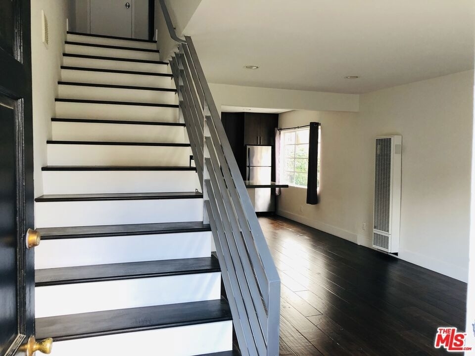6207 Banner Avenue - Photo 7