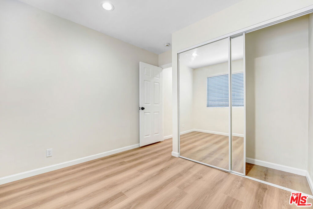 845 N Hagar Street - Photo 4