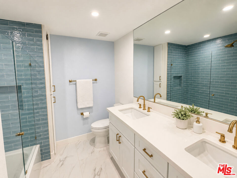 431 Pebble Beach Place - Photo 3