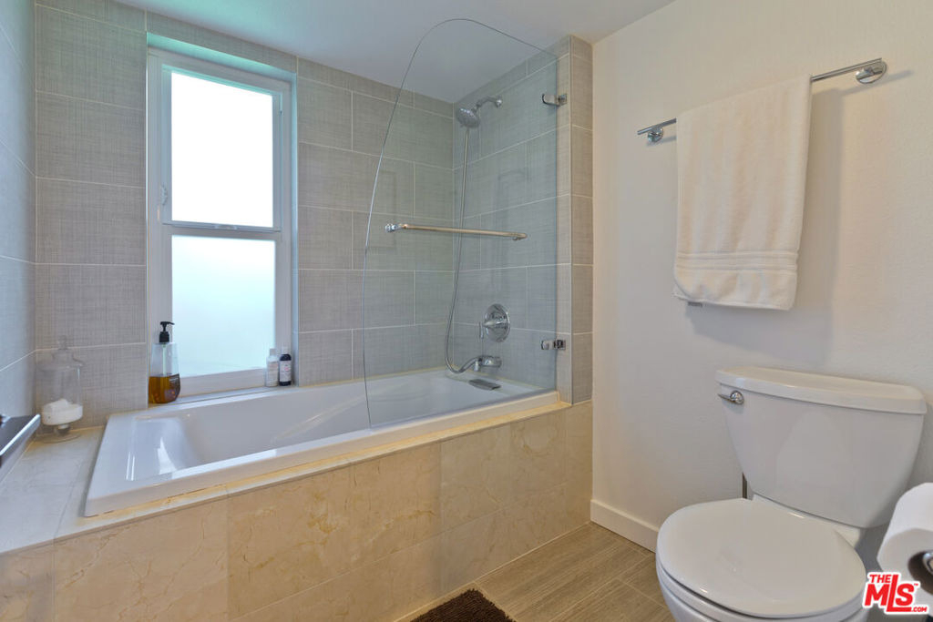 3545 Ridgeview Circle - Photo 19